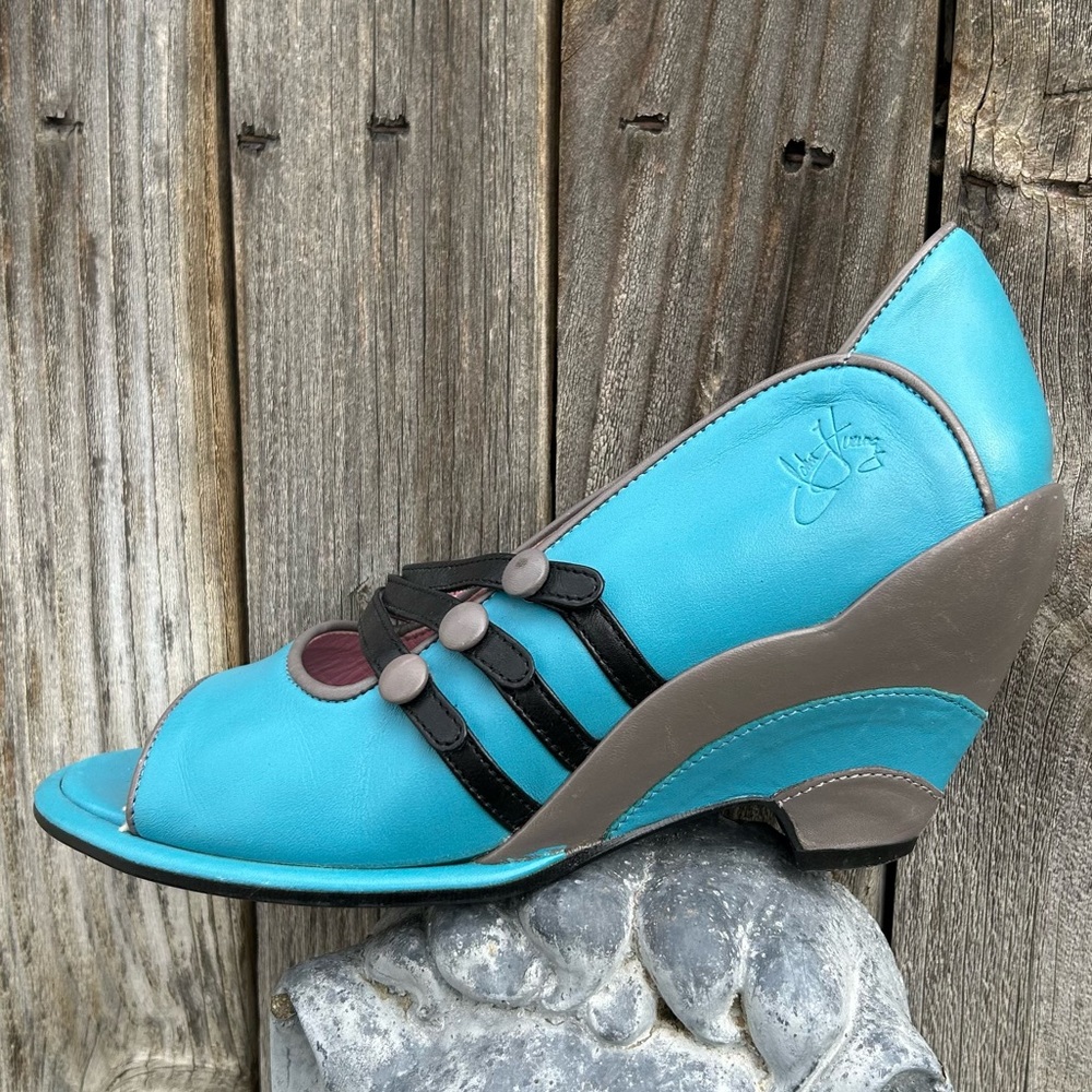 John Fluevog Vintage Miss April Peep Toe Wedge Heel Leather Turquoise Black 7 - Picture 13 of 13